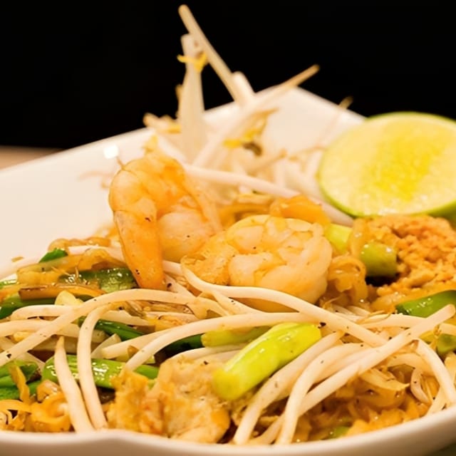 N1. Pad Thai.