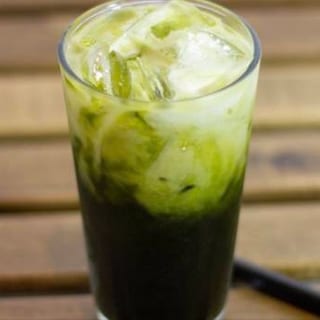 Green Thai Iced Tea with Milk